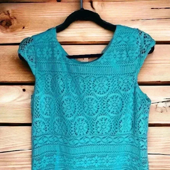 Xhilaration Women's Teal Lace Overlay Sise Large Cap-Sleeve Dress Size Large - Picture 3 of 4